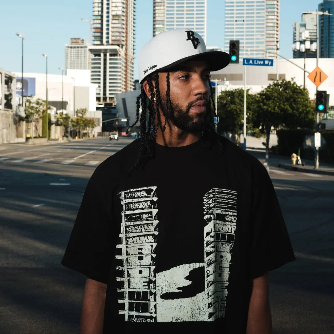 TOWERS TEE - BLACK